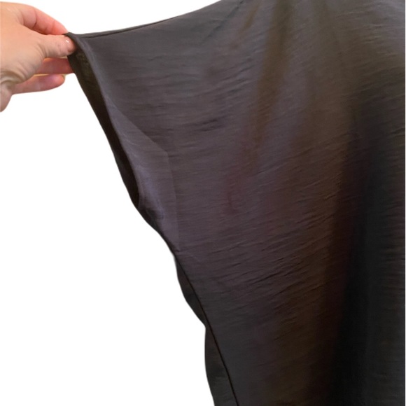 NEW! Zenana black vneck long top M - Picture 5 of 6